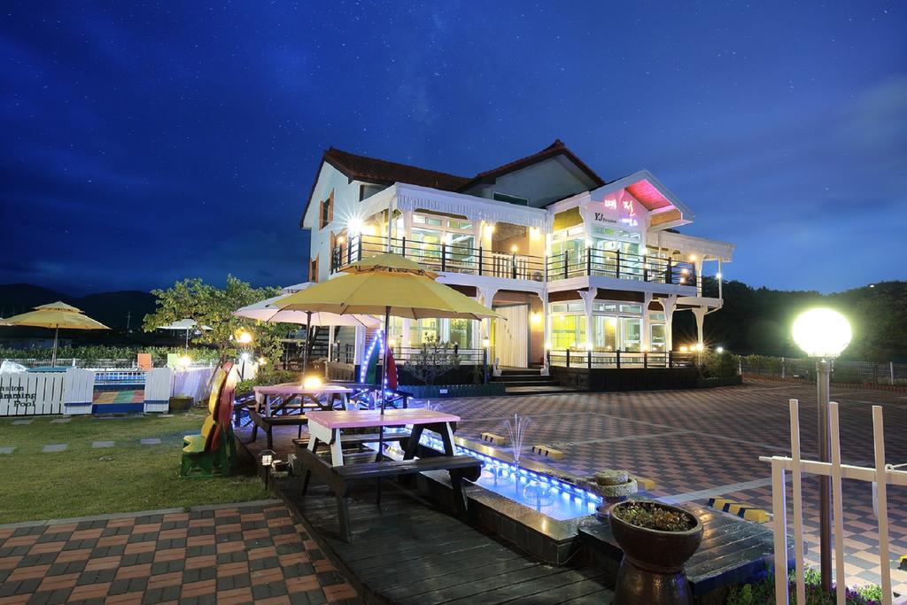 Yejeon Pension Gyeongju Exteriör bild