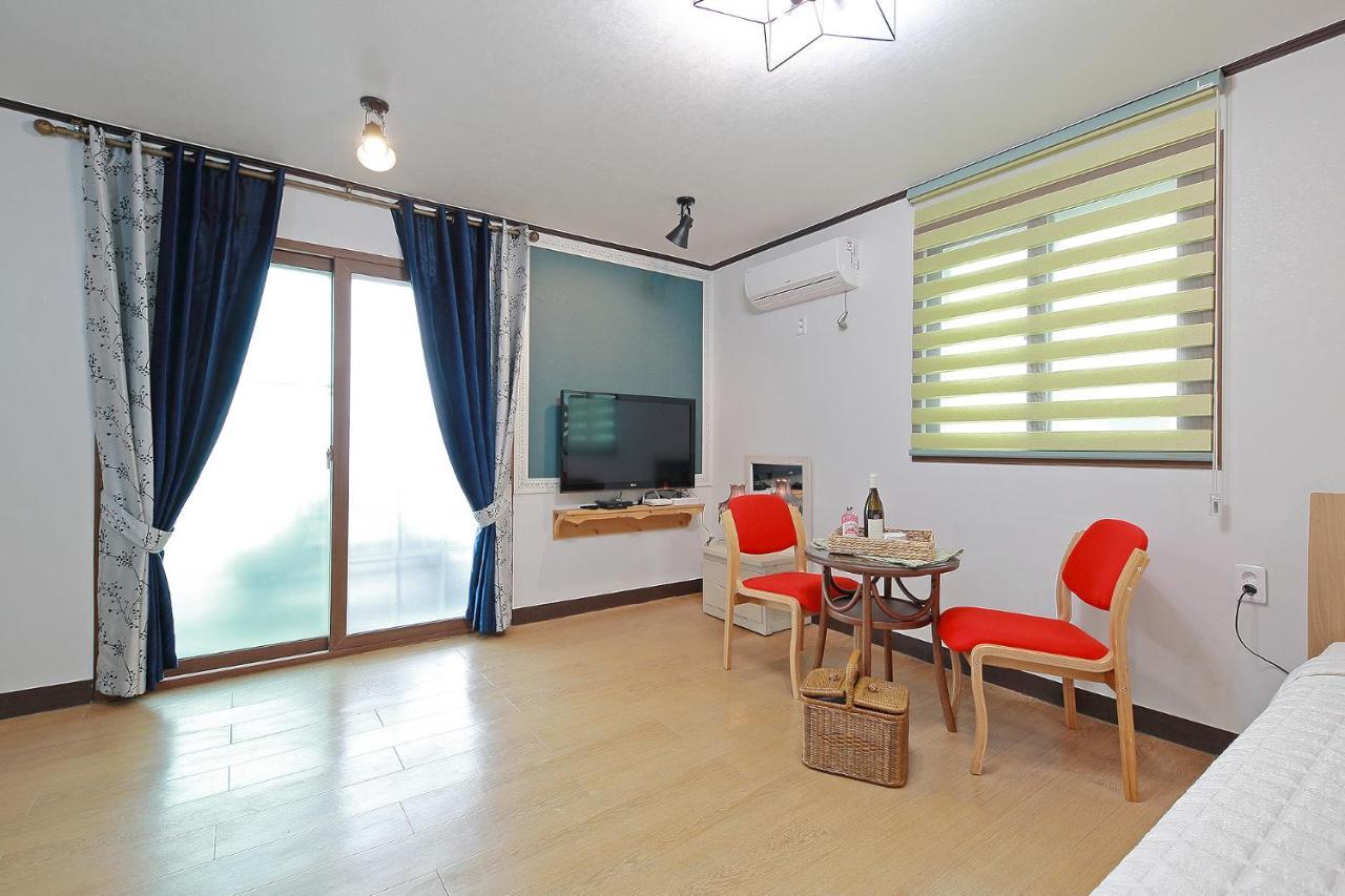 Yejeon Pension Gyeongju Exteriör bild