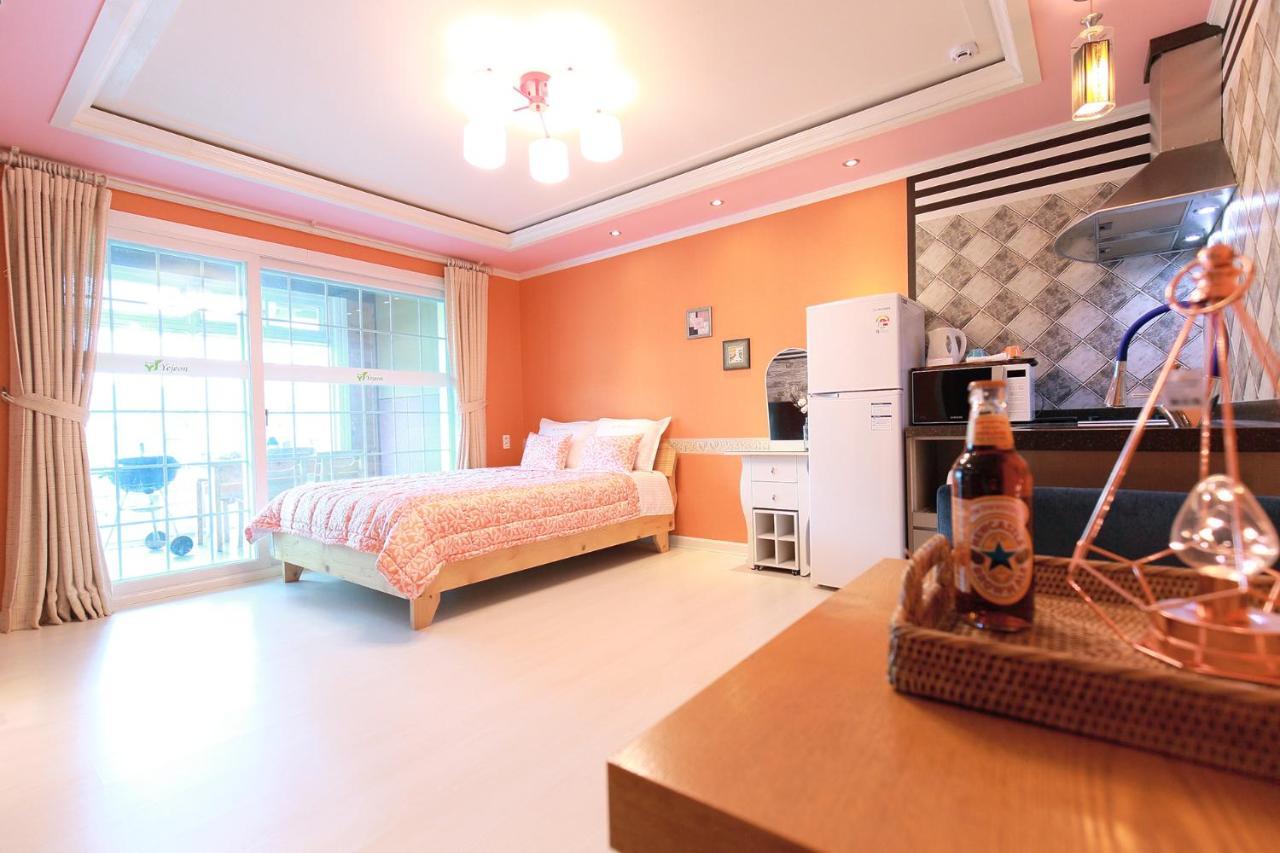 Yejeon Pension Gyeongju Exteriör bild